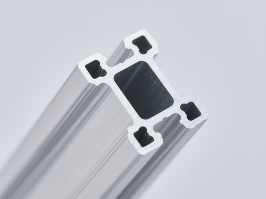 kopen Industriële T-slot aluminium-extrusiesystemen met aanpasbare profielen, CNC-bewerkte aluminium-extrusiedeelen online manufacture